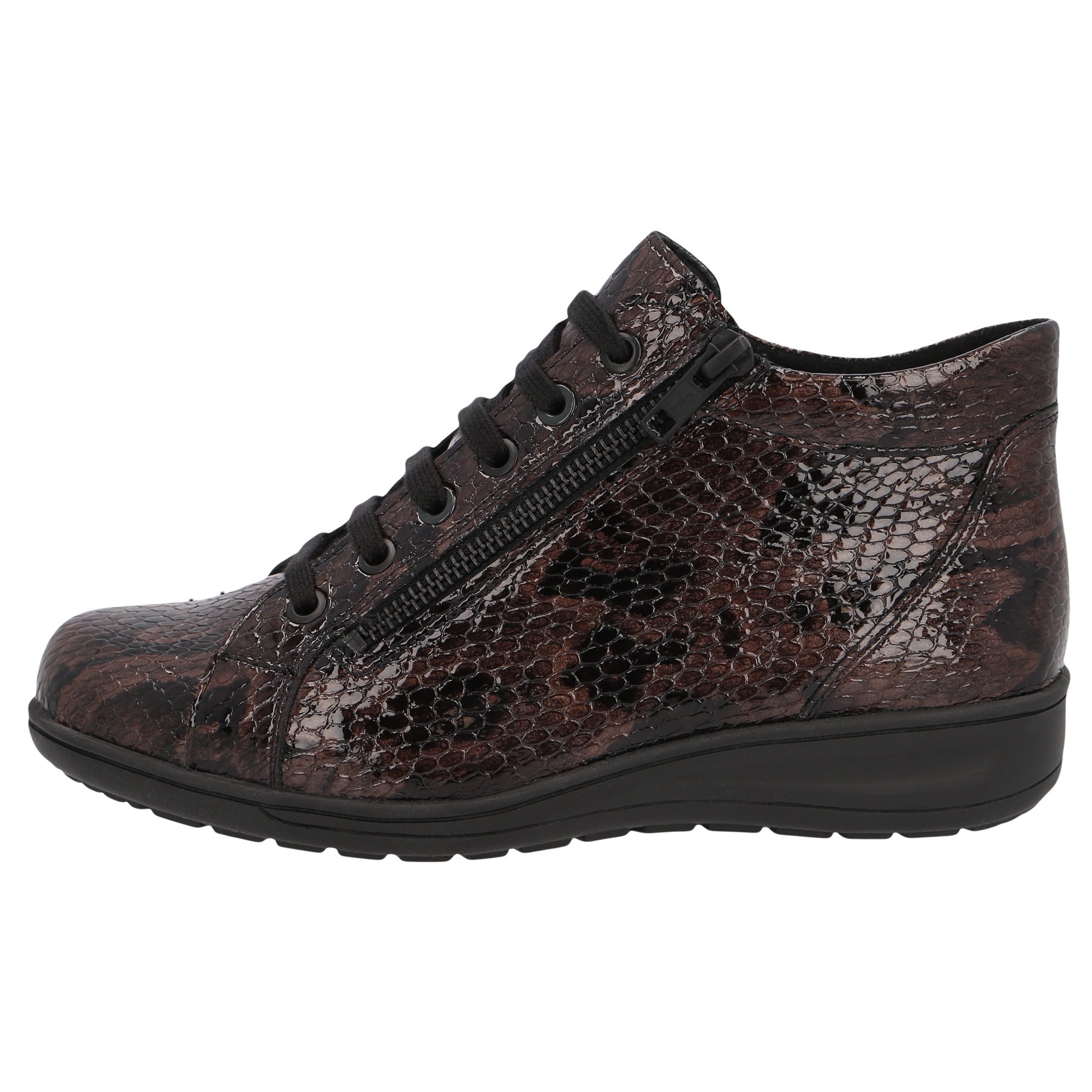braune stiefel seitenansicht links