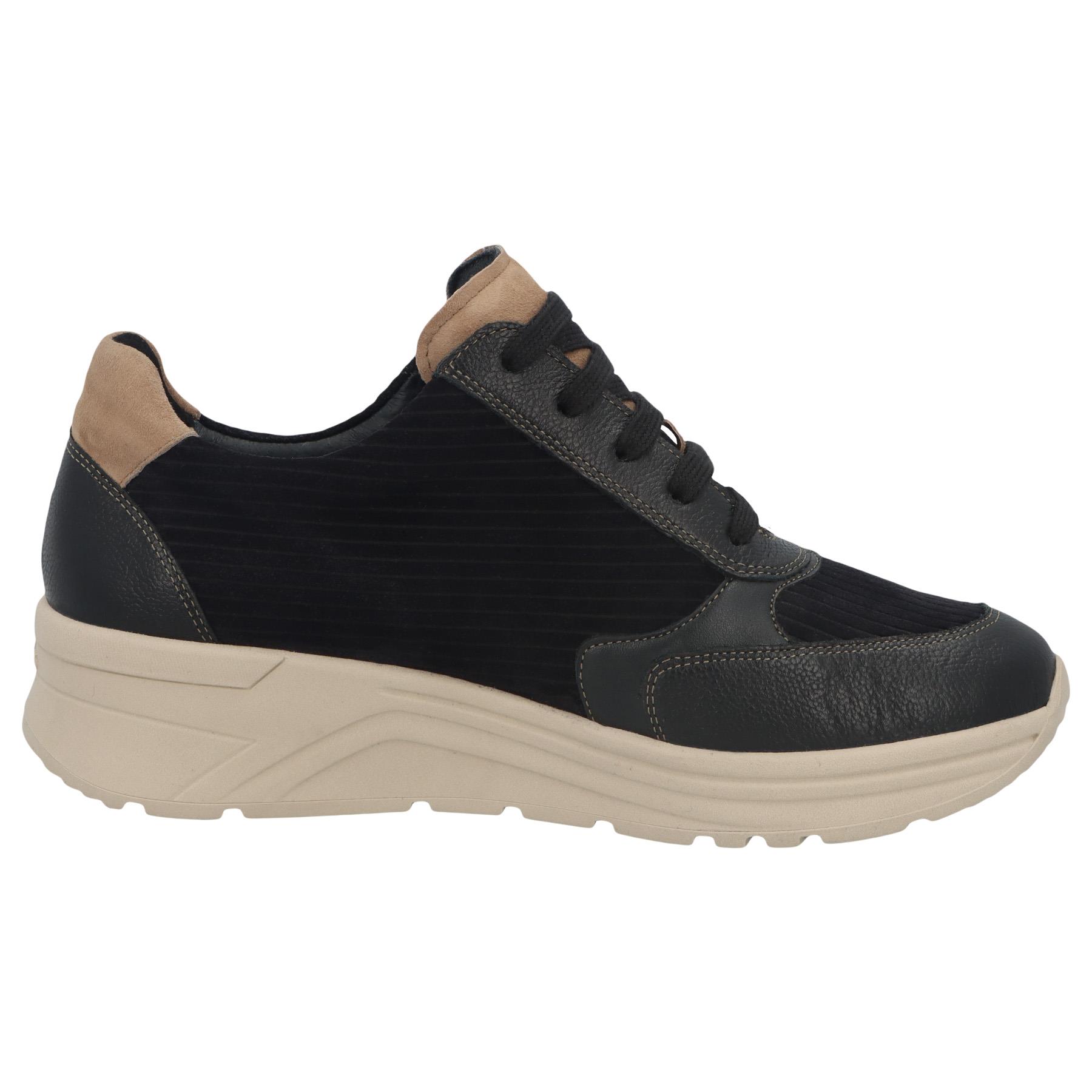 schwarze halbschuh seitenansicht rechts