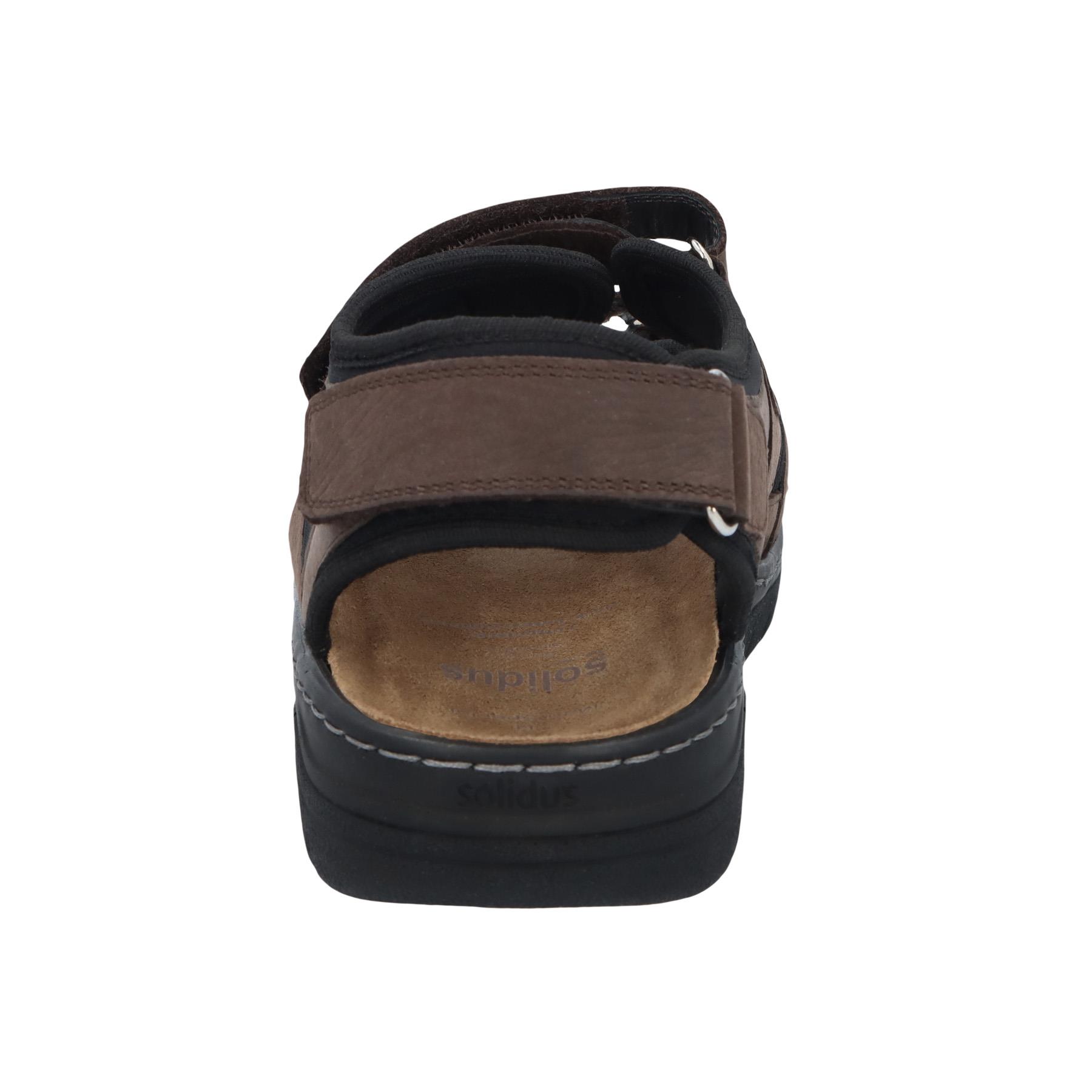 braune sandale hinteransicht