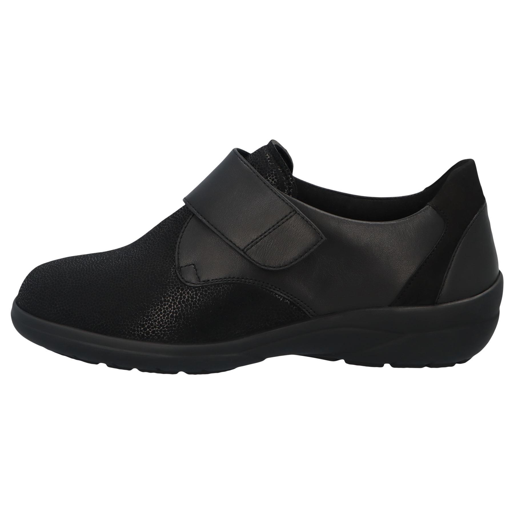 schwarze slipper seitenansicht links