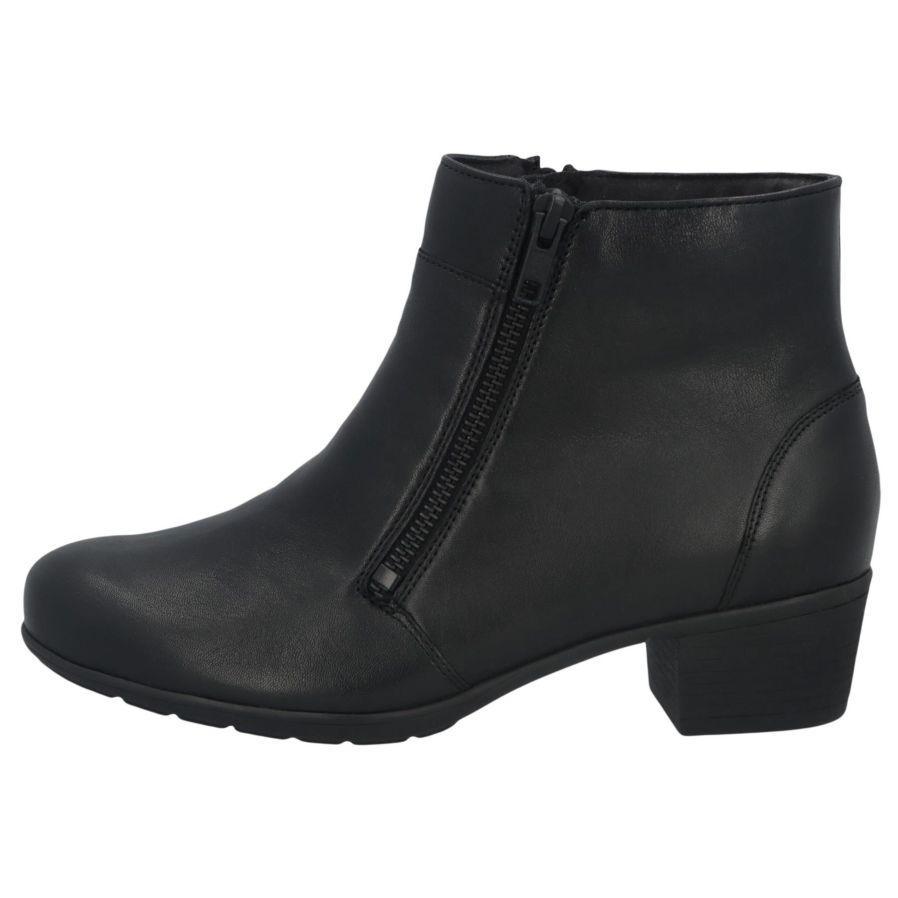 schwarze stiefel seitenansicht links