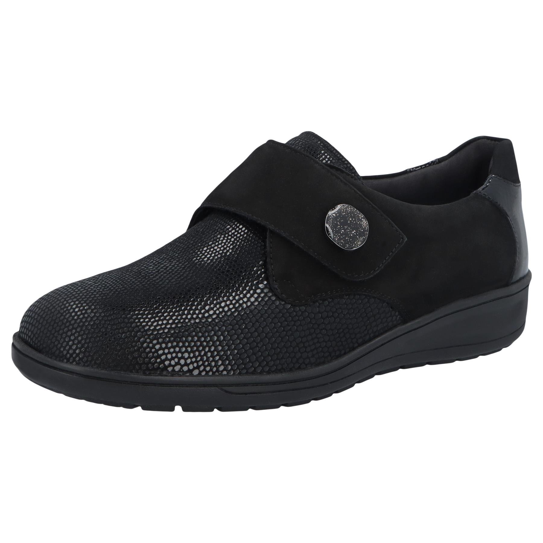 schwarze slipper 3-4 ansicht