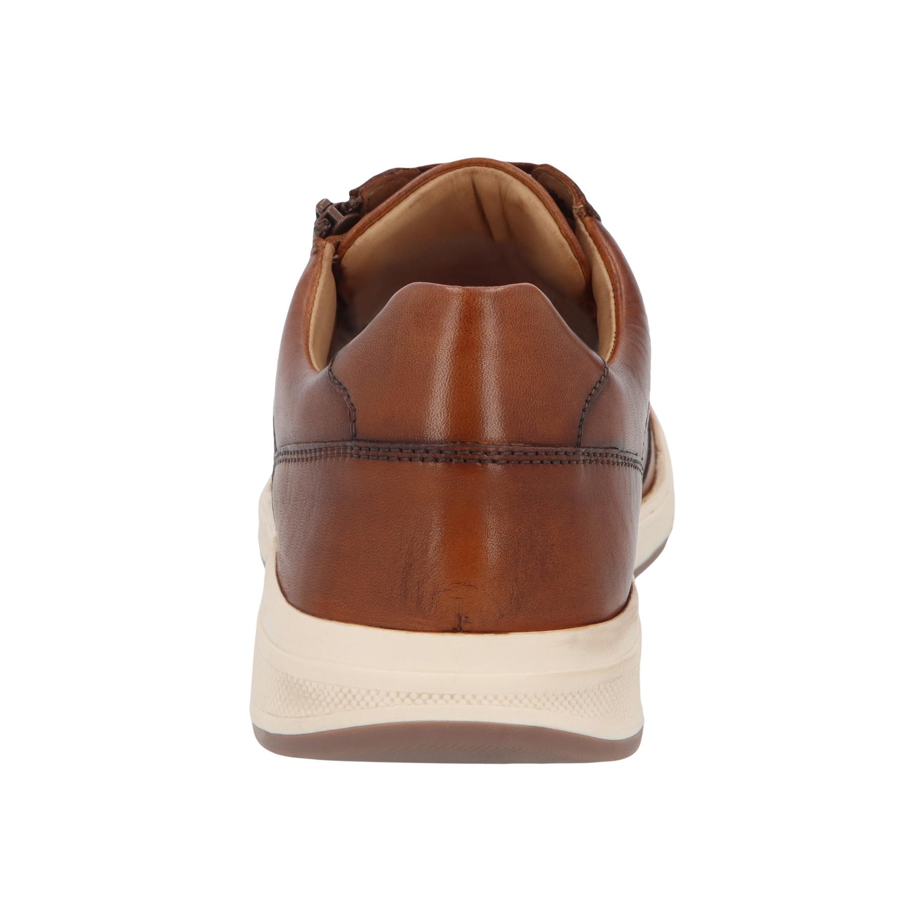 braune halbschuh hinteransicht