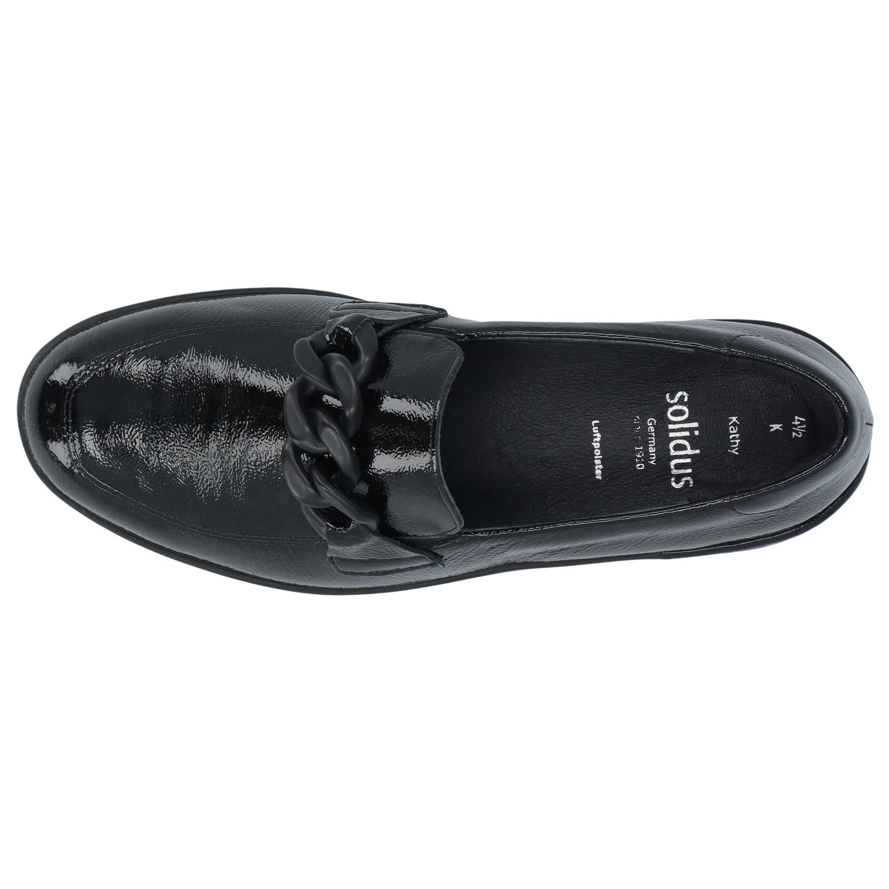 schwarze slipper draufsicht