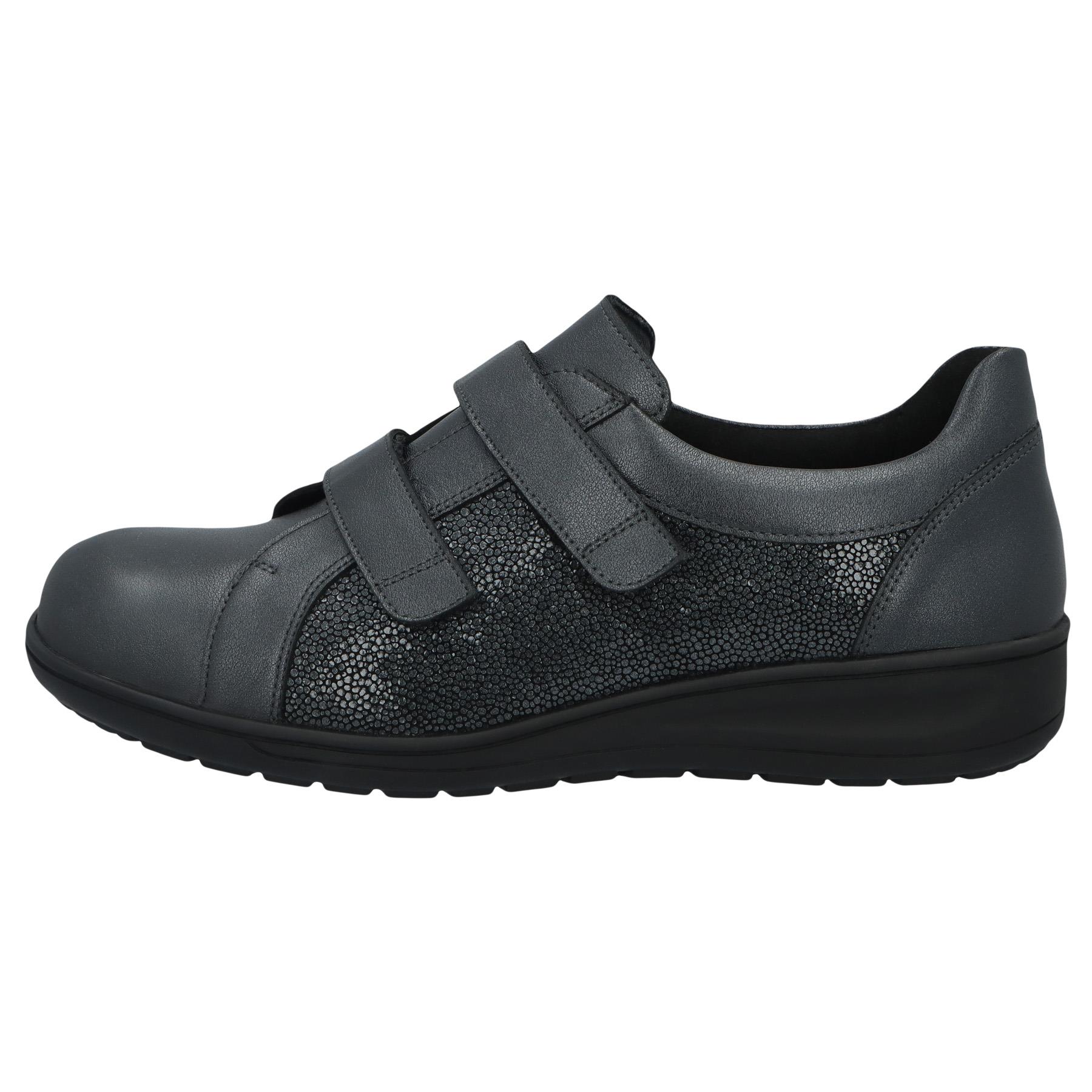 braune slipper seitenansicht links