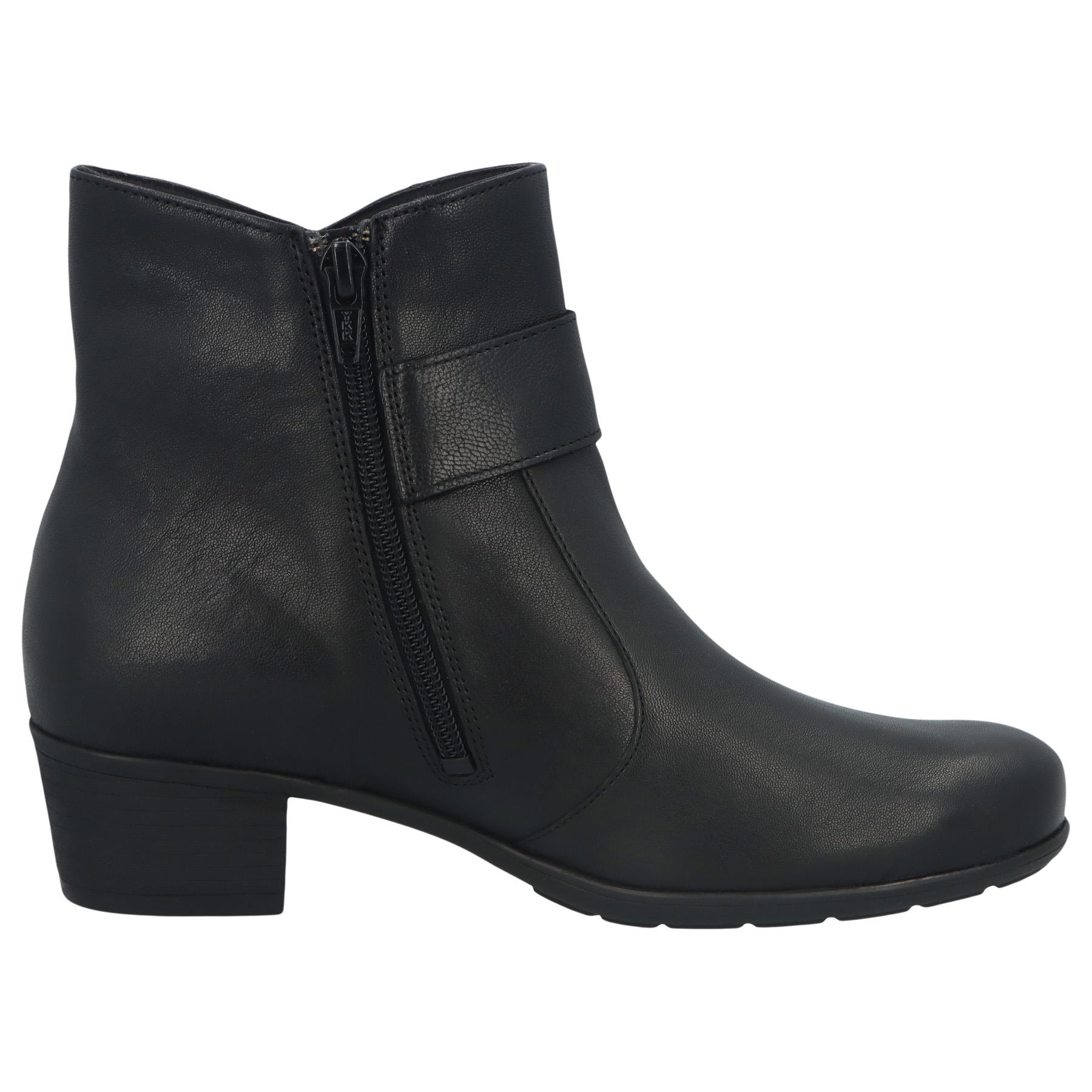 schwarze stiefel seitenansicht rechts