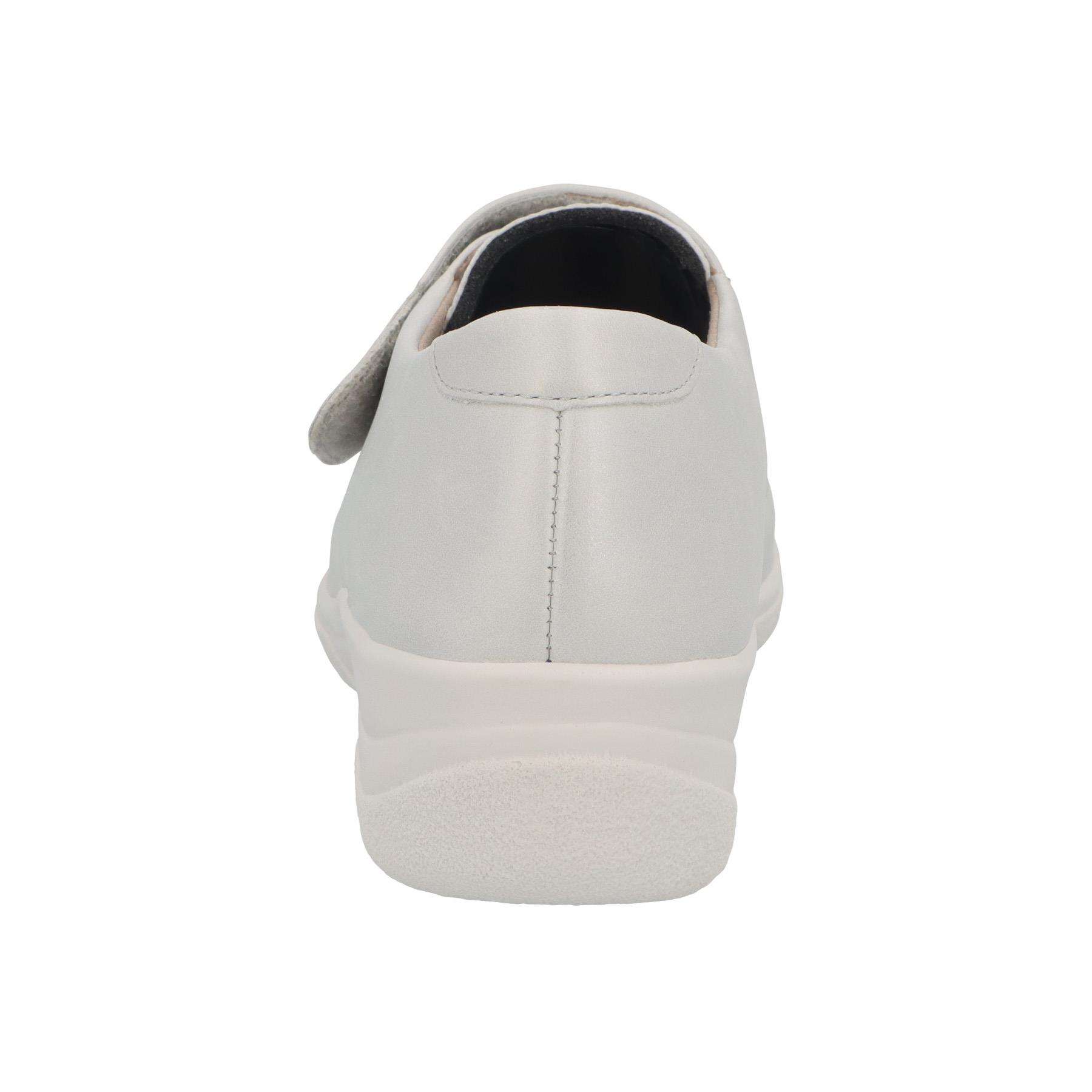 weiße slipper hinteransicht