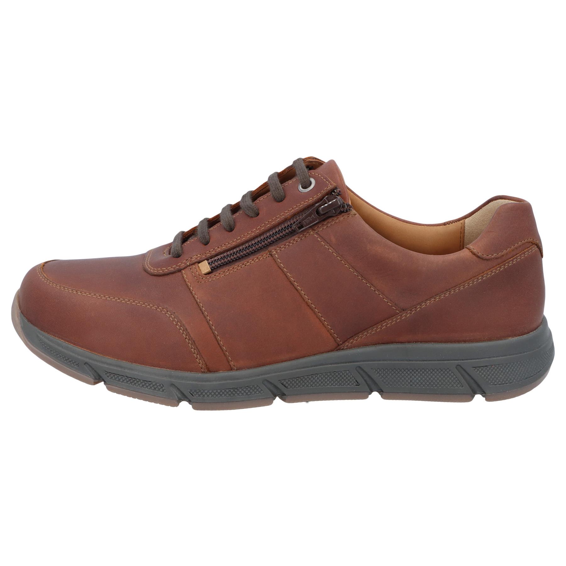 braune halbschuh seitenansicht links