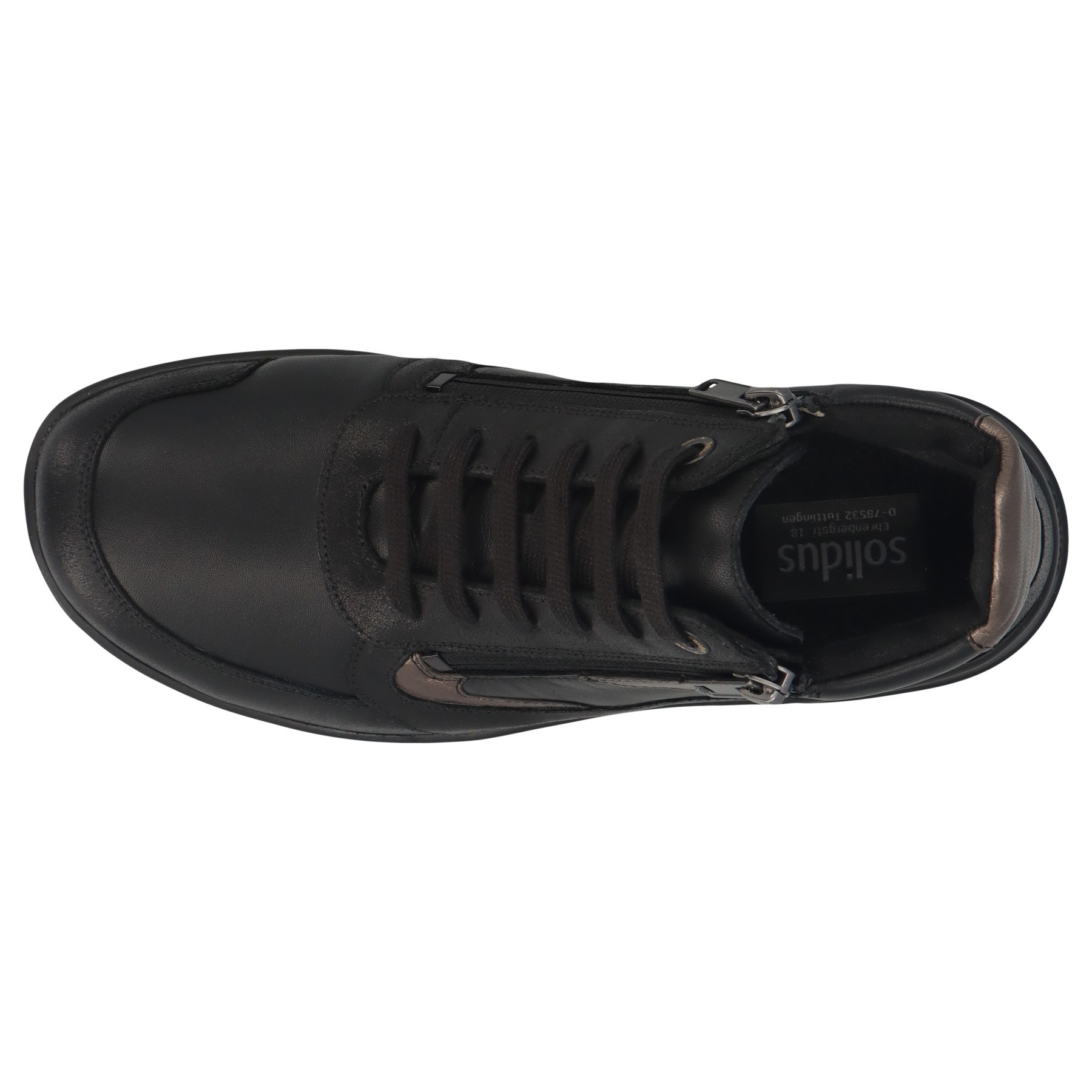 schwarze stiefel draufsicht