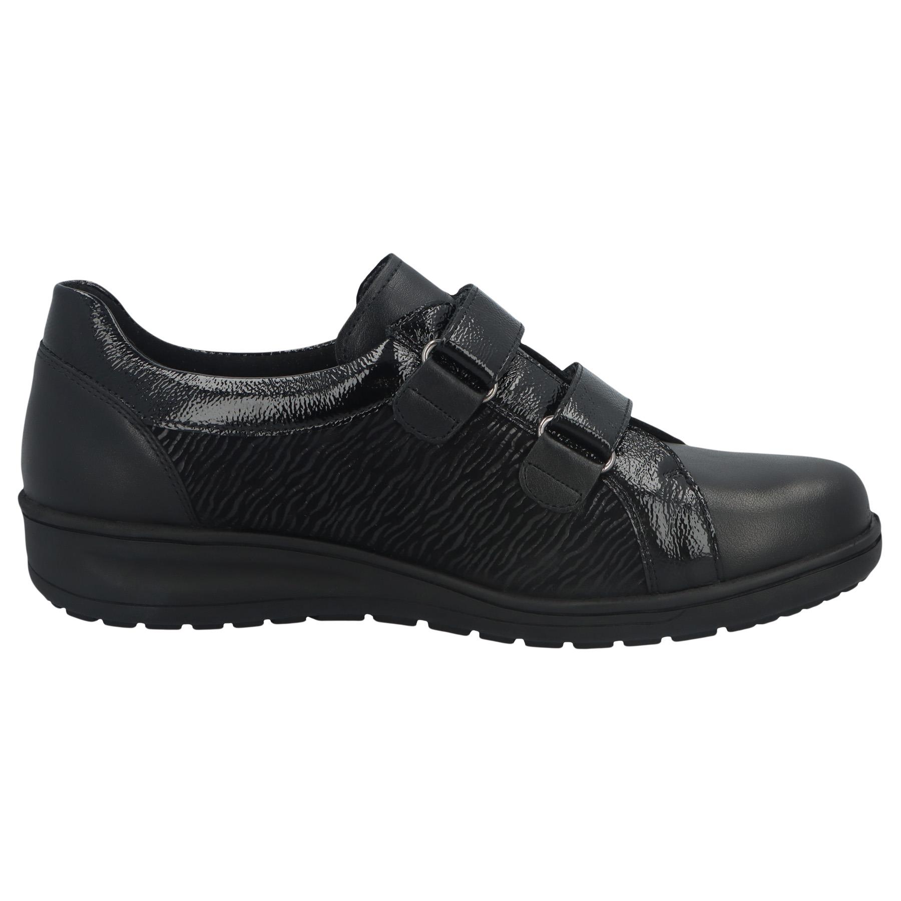 schwarze slipper seitenansicht rechts