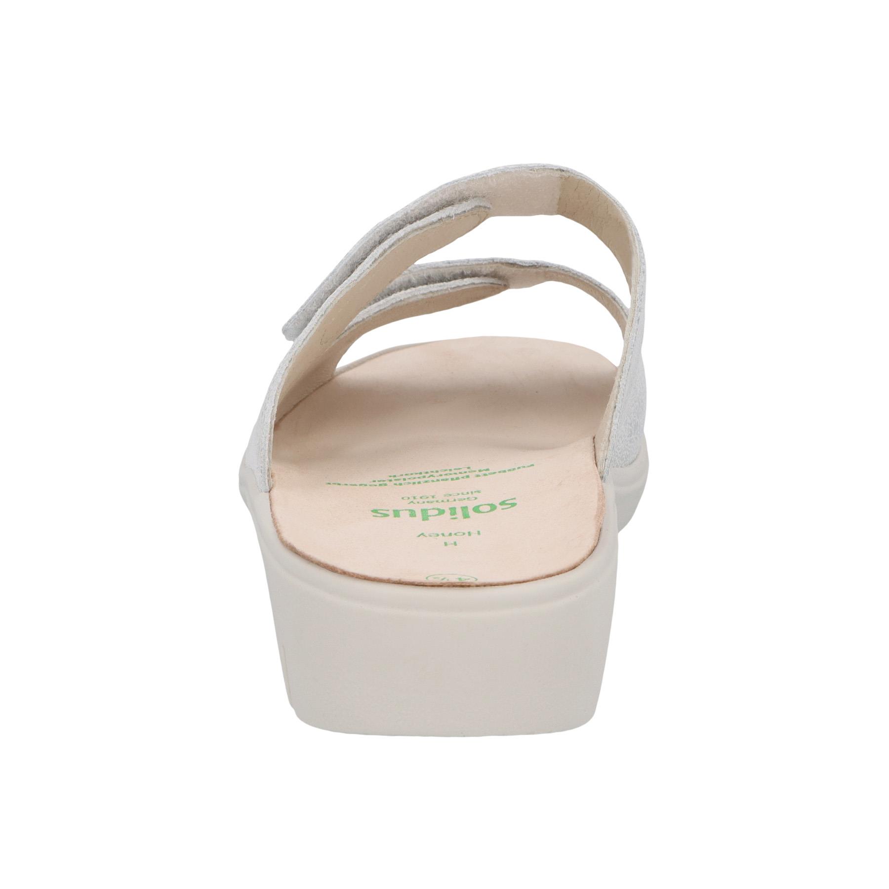 weiße pantolette hinteransicht