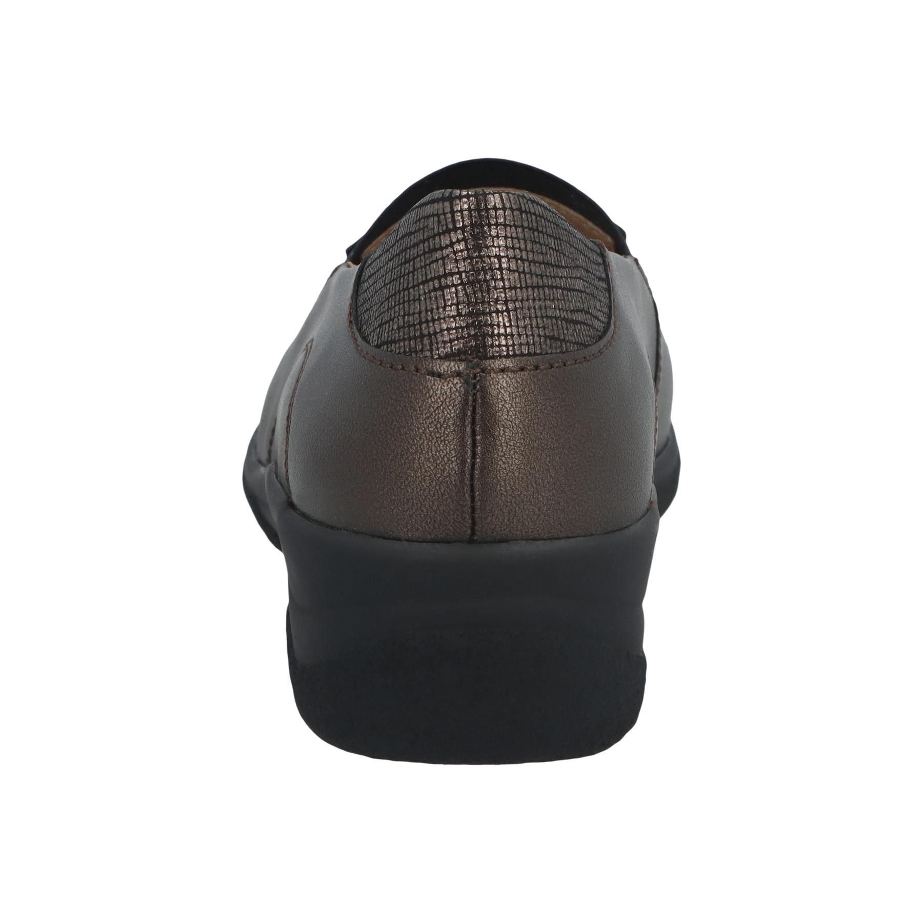 graue slipper hinteransicht