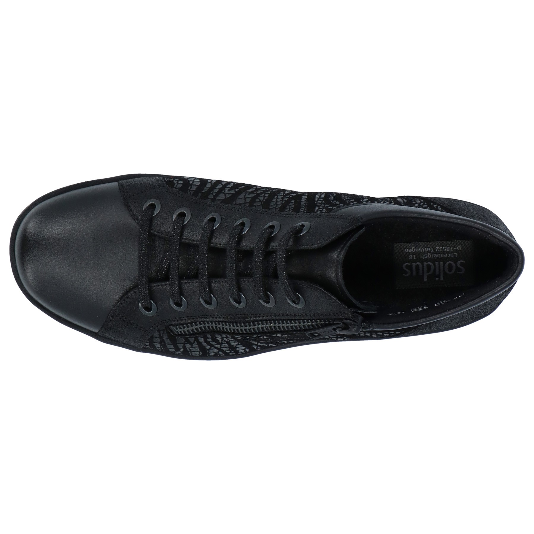 schwarze stiefel draufsicht