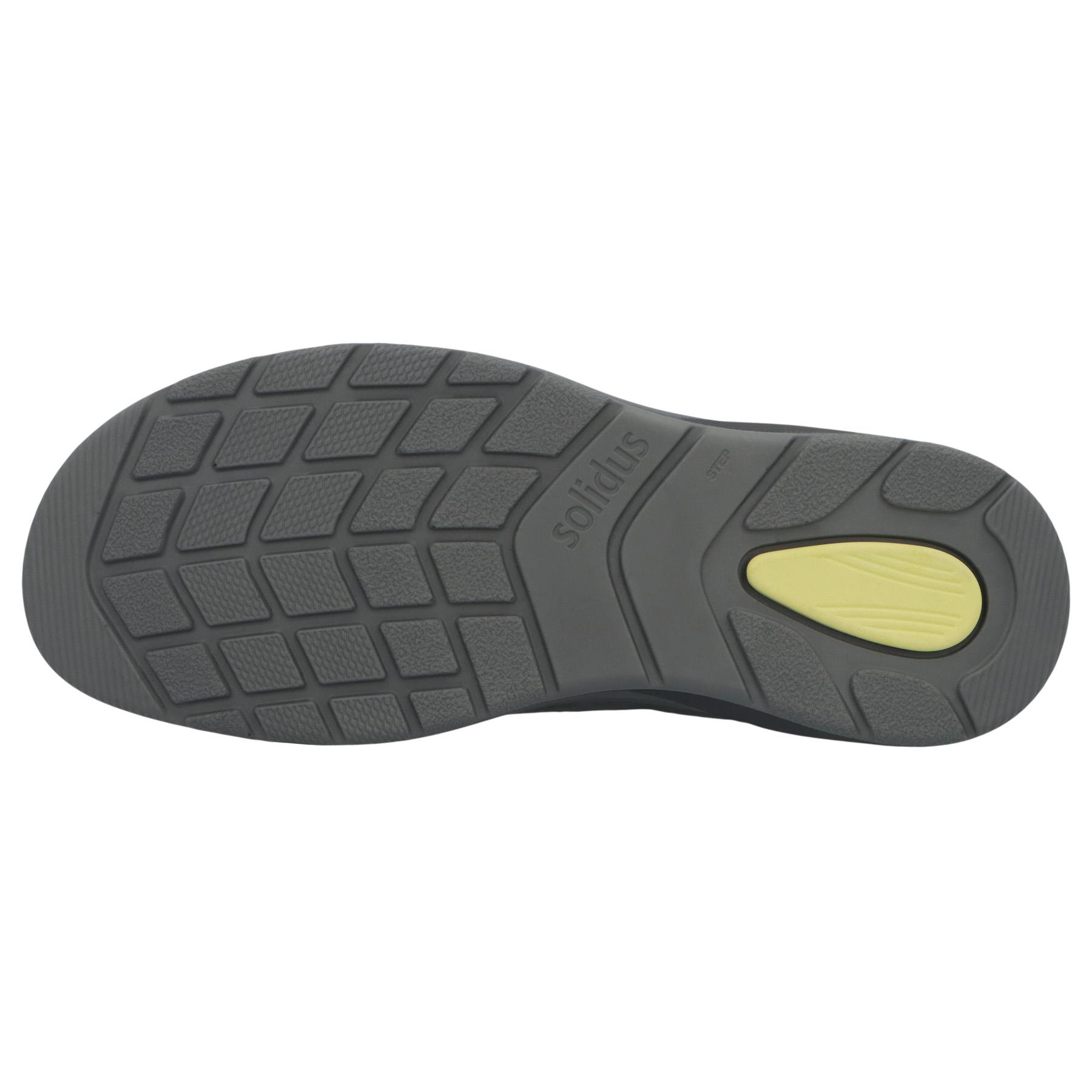 schwarze halbschuh sohlenansicht