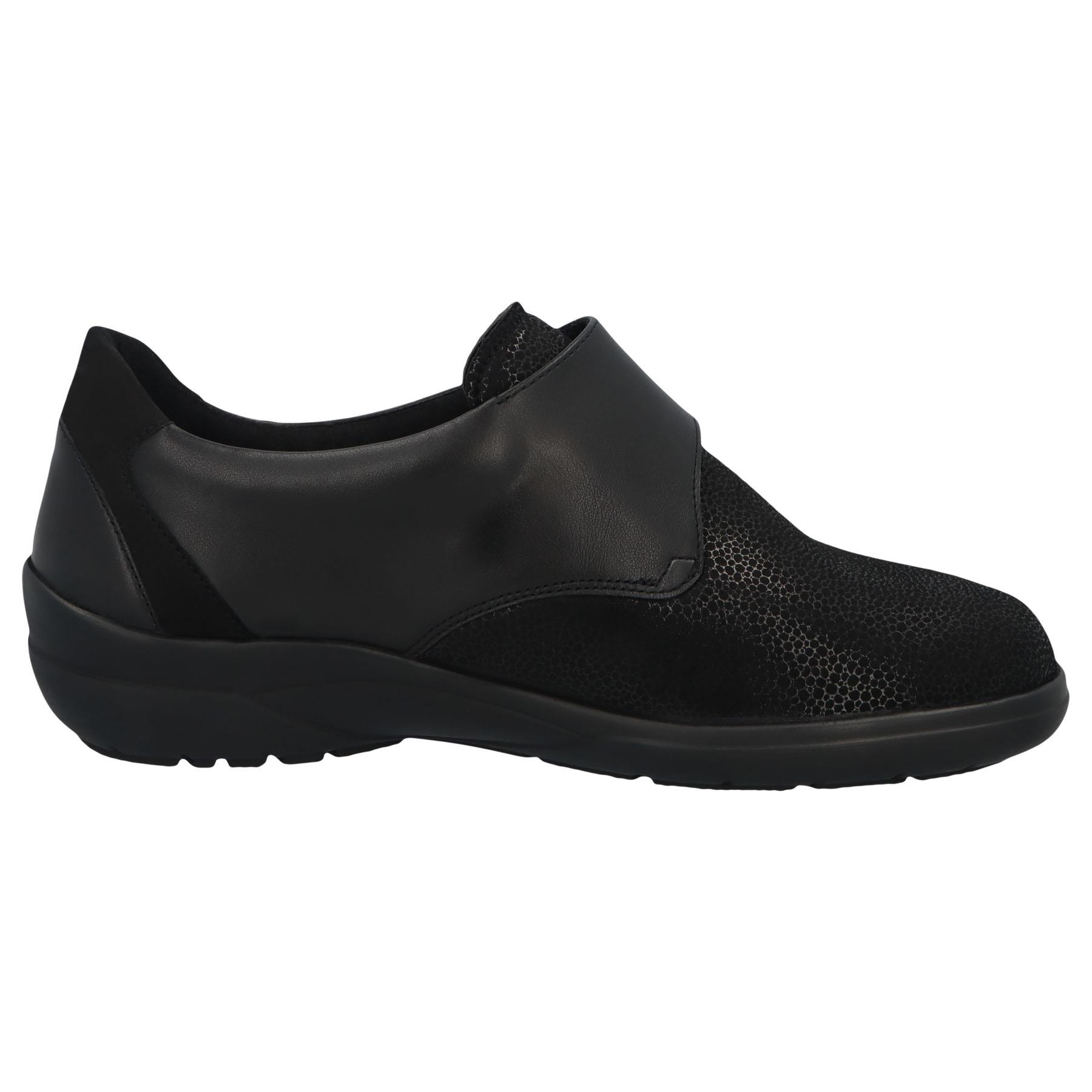 schwarze slipper seitenansicht rechts