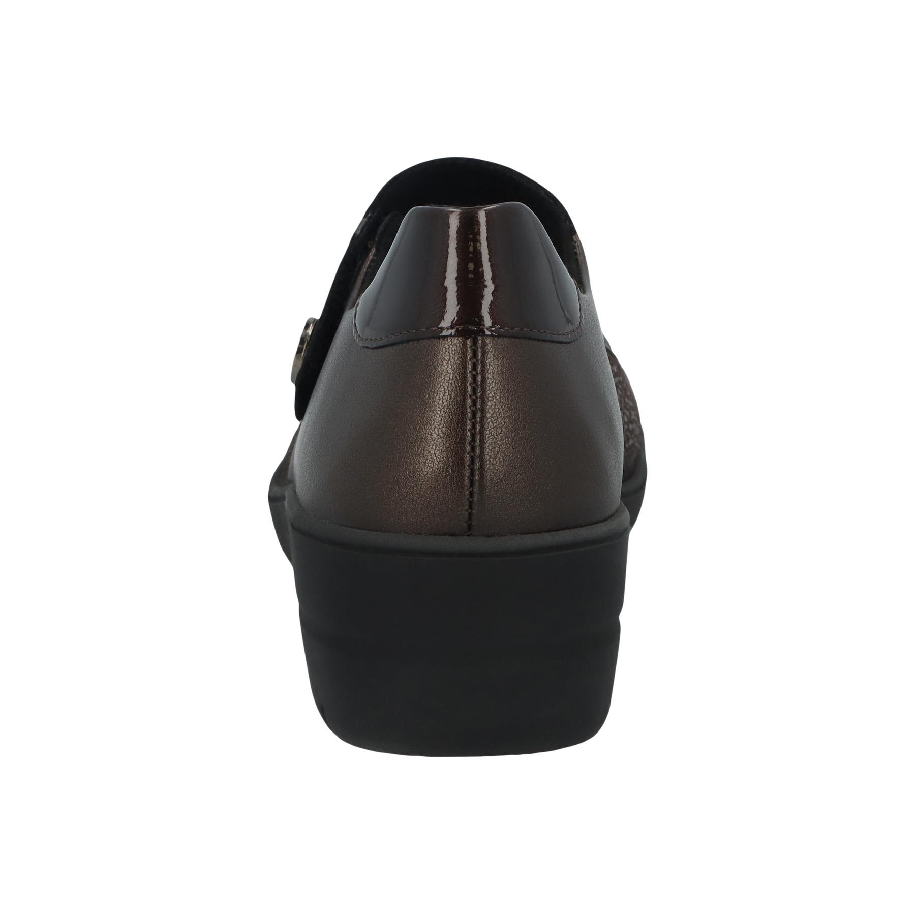 graue slipper hinteransicht