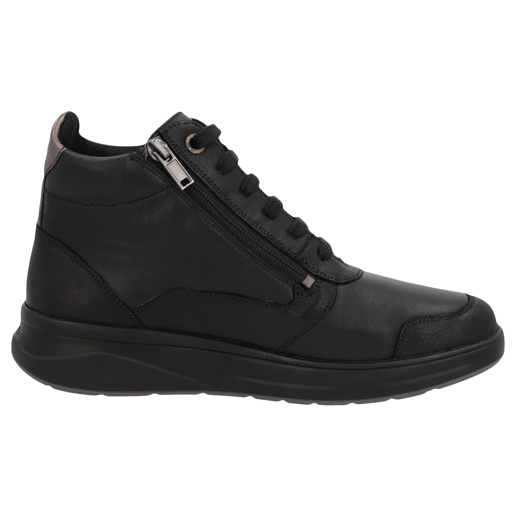 schwarze stiefel seitenansicht rechts
