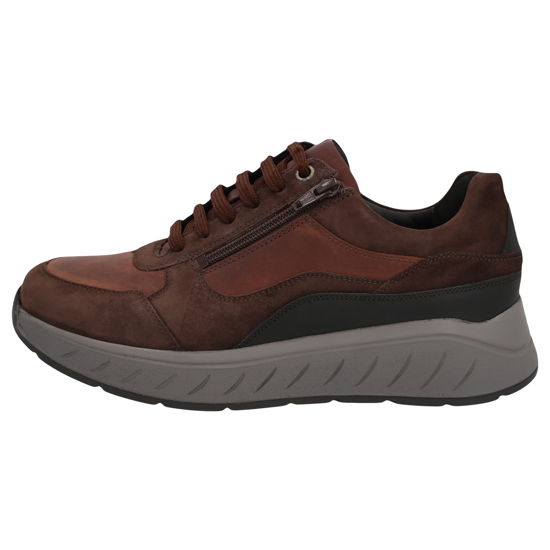 braune halbschuh seitenansicht links