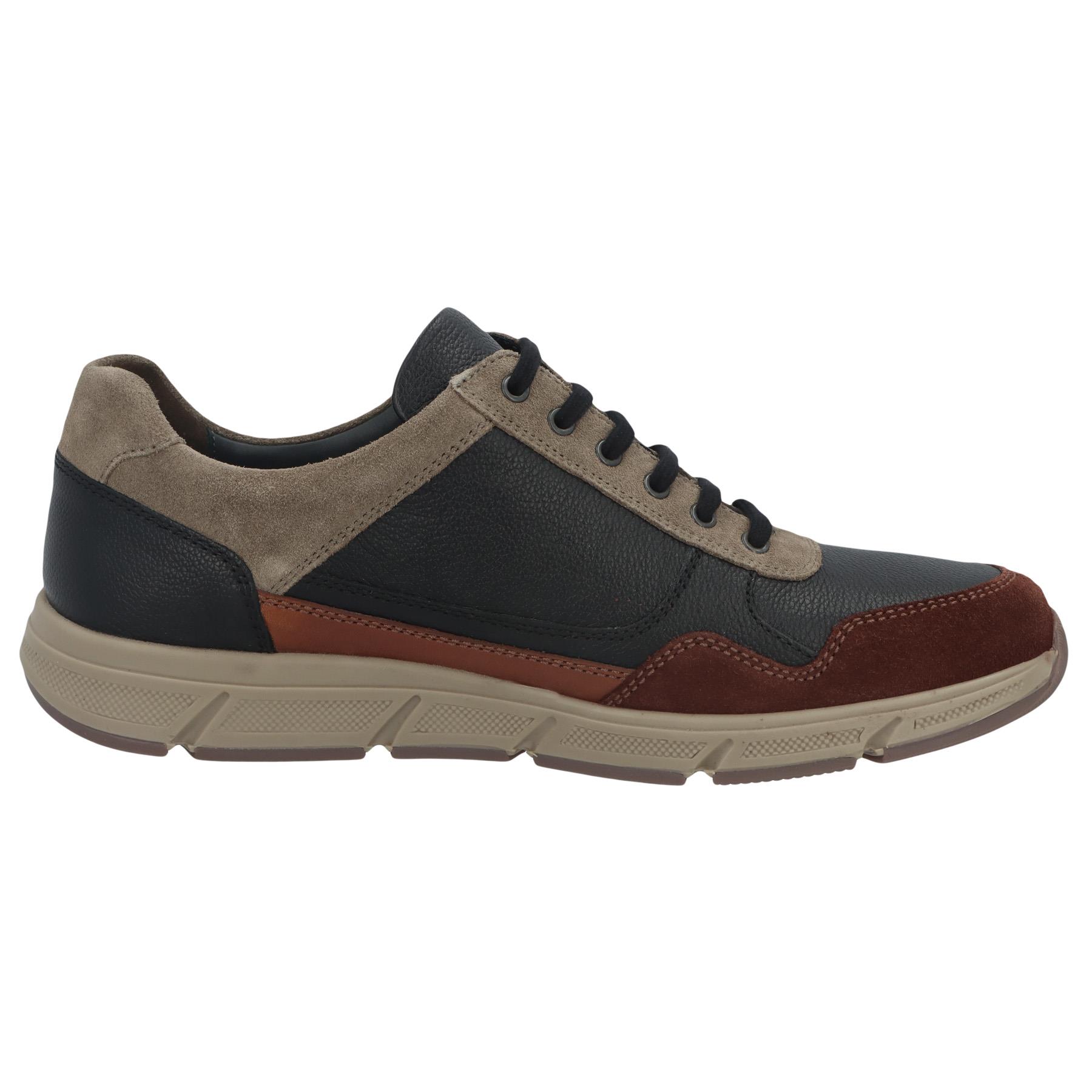 braune halbschuh seitenansicht rechts
