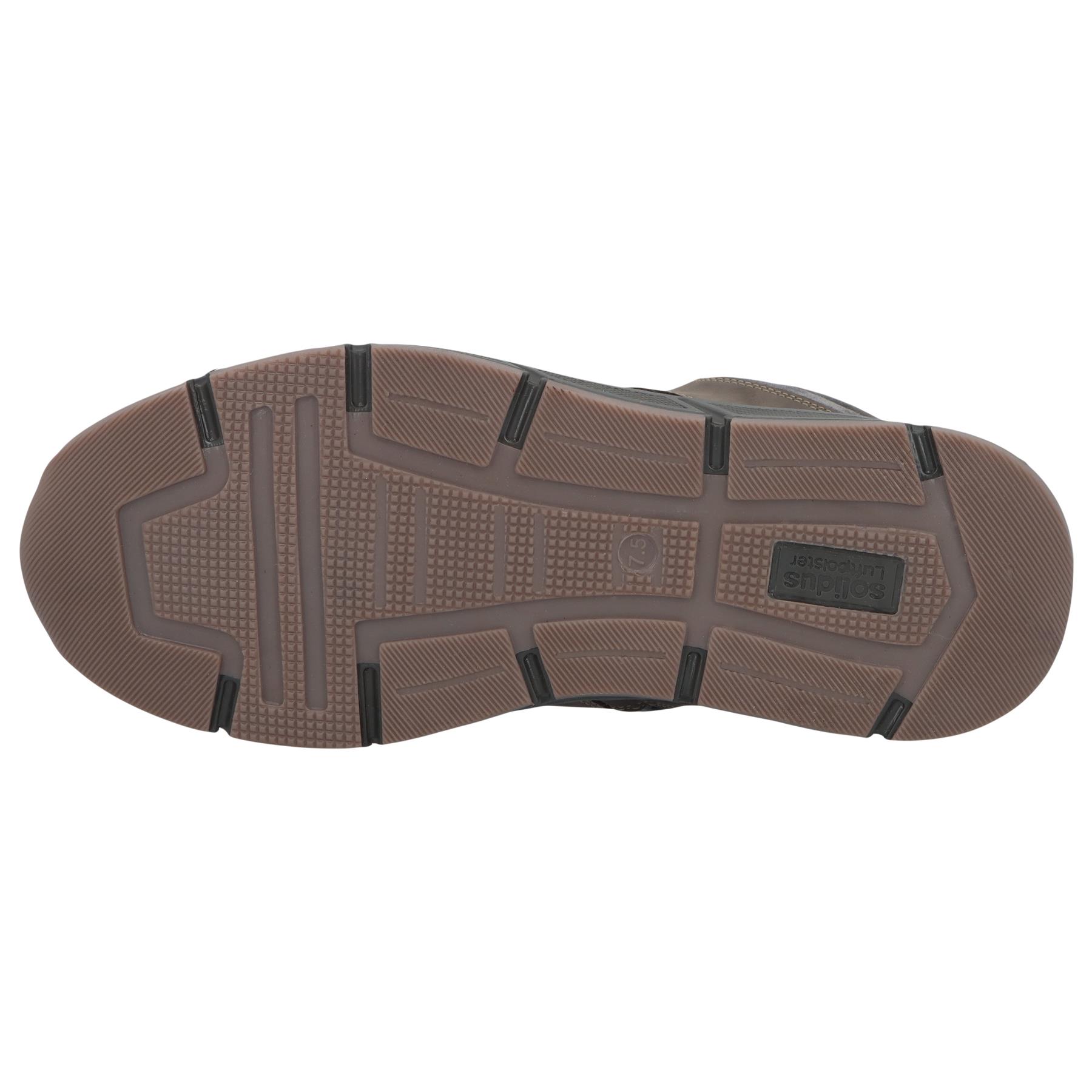 braune stiefel sohlenansicht