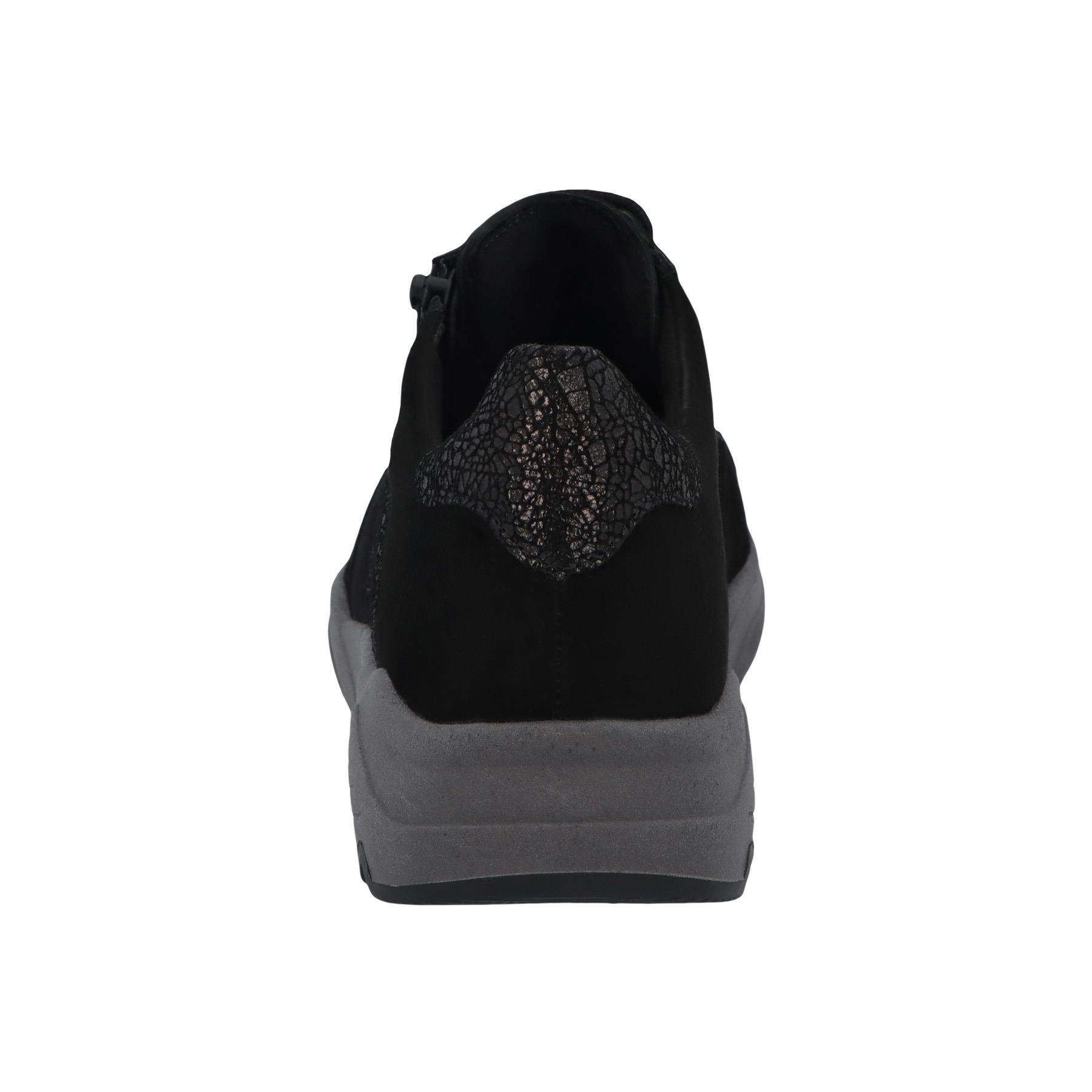 schwarze halbschuh hinteransicht