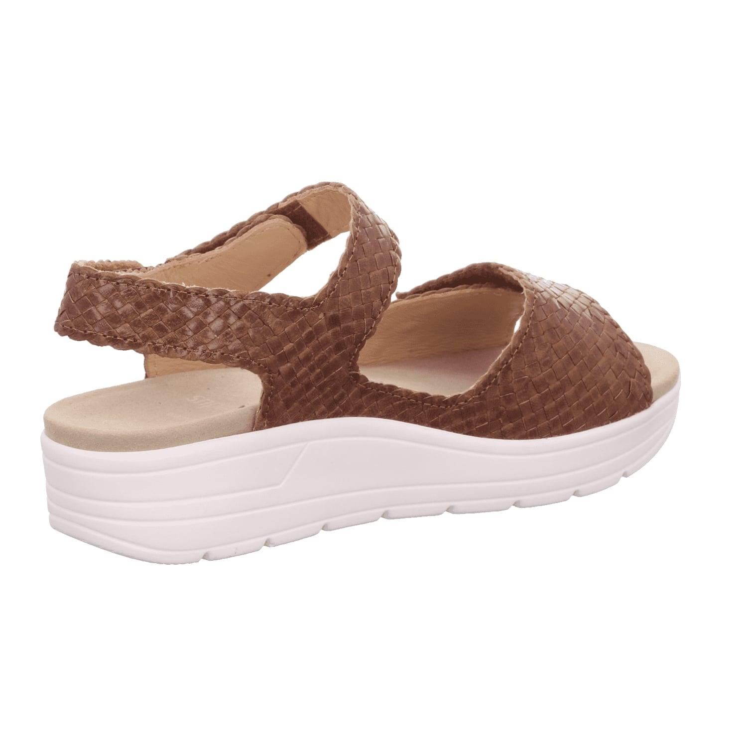 braune sandale hinteransicht